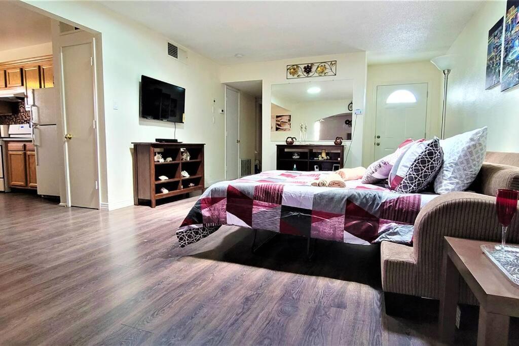 Vacation Home 3.5 Mi To Strip/Dt/Outlt Up To 8 Gst Las Vegas Exterior foto